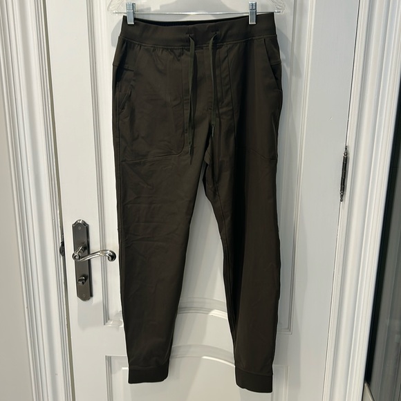 Men’s Lululemon ABC Joggers - Picture 1 of 6